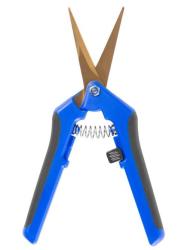 Z�hradn�cke no�nice s modrou r��kou.